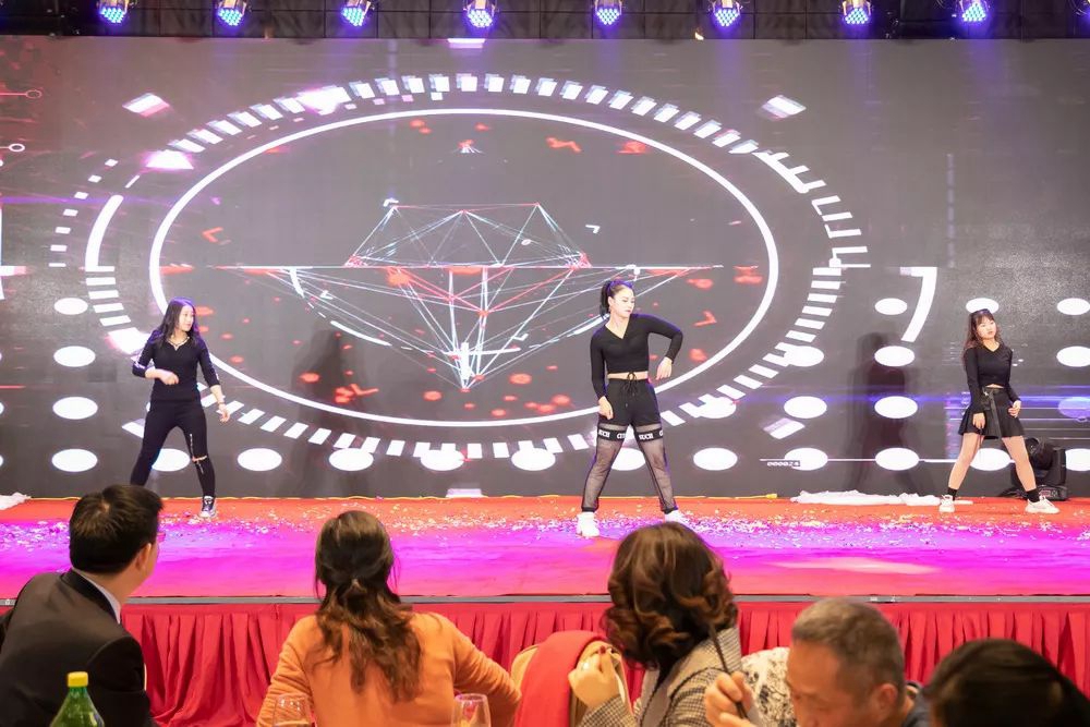 ��ʱ����(�й���)�������ǲ�